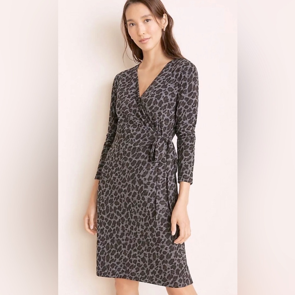 Ann Taylor Cheetah Print Wrap Tie Dress in Gravel Melange Gray Size Small